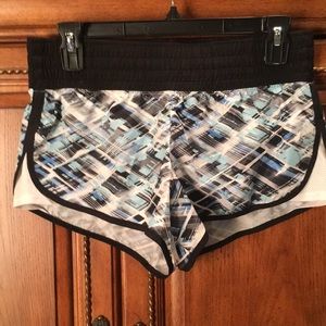 Gym shorts with elastic waist